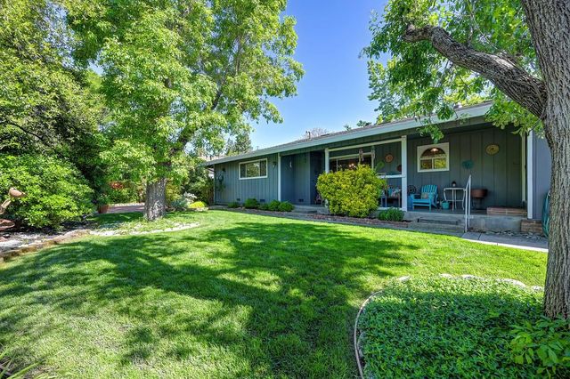 4130 Prospect Dr, Carmichael, CA 95608