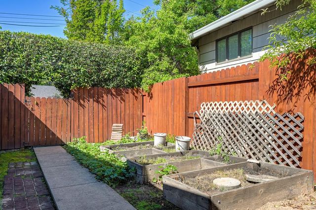 4130 Prospect Dr, Carmichael, CA 95608