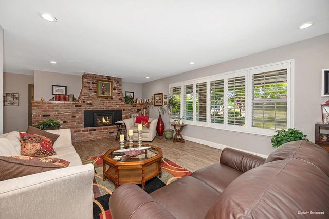 4130 Prospect Dr, Carmichael, CA 95608