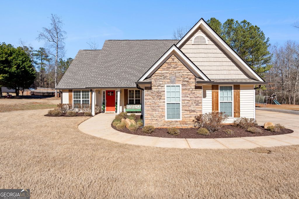 187 Hunter Welch Parkway, Luthersville, GA 30251