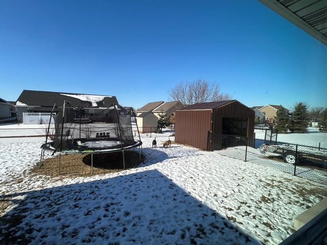 432 S COUNTRY LANE, Fond Du Lac, WI 54937