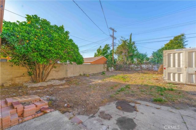 225 E 67th, Los Angeles, CA 90003