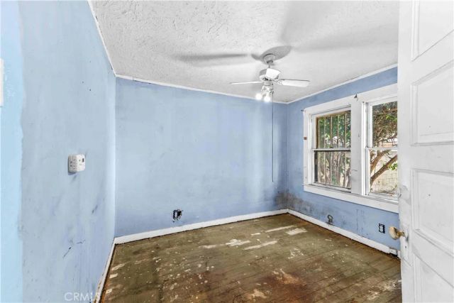 225 E 67th, Los Angeles, CA 90003