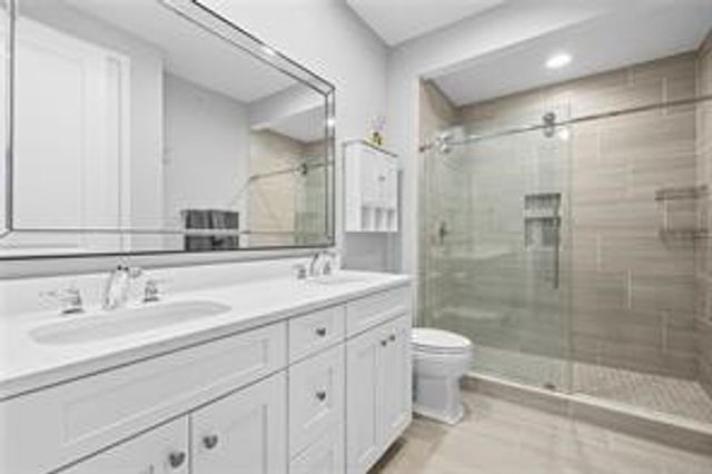 511 Rodney Ln, Cranberry Twp, PA 16066