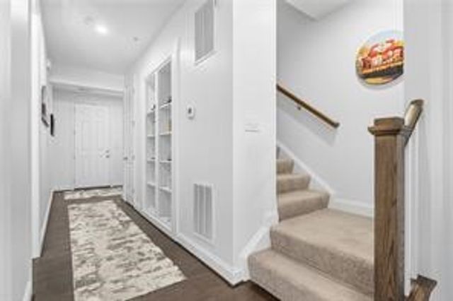 511 Rodney Ln, Cranberry Twp, PA 16066