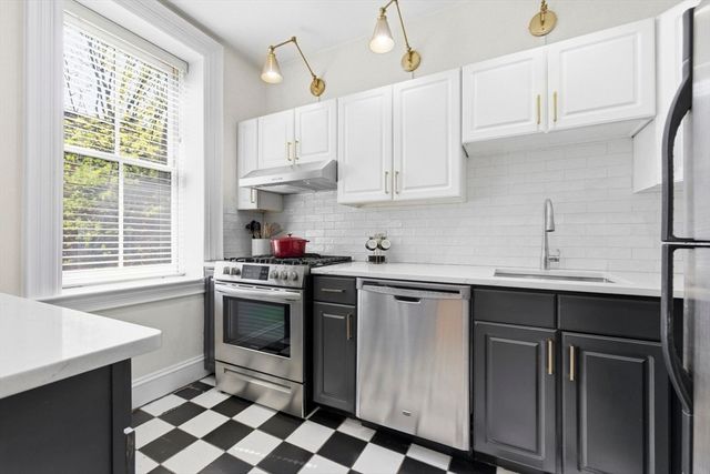 30 E Springfield St 2, Boston, MA 02118