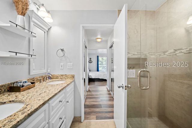 45 Queens Folly Rd Apt 677, Hilton Head Island, SC 29928