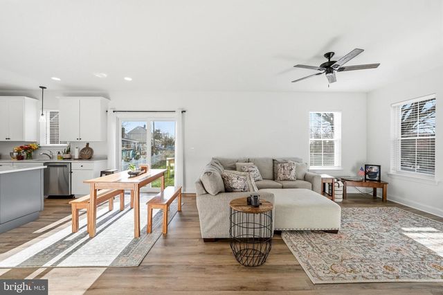 15 STRING ST, Alloway, NJ 08001