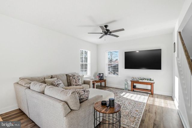 15 STRING ST, Alloway, NJ 08001