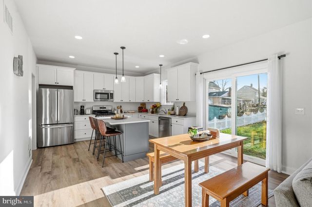 15 STRING ST, Alloway, NJ 08001