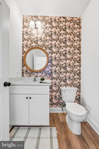 15 STRING ST, Alloway, NJ 08001