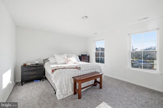 15 STRING ST, Alloway, NJ 08001