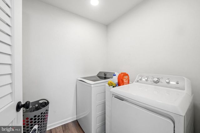 15 STRING ST, Alloway, NJ 08001