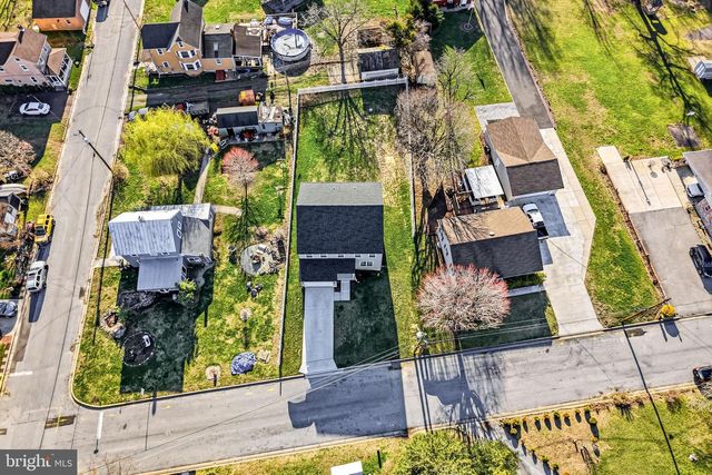 15 STRING ST, Alloway, NJ 08001