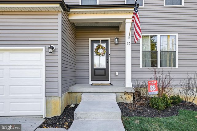 15 STRING ST, Alloway, NJ 08001