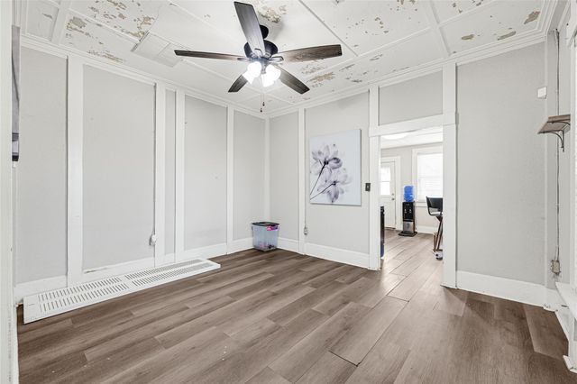 102 4th Street, Sugar Land, TX 77498