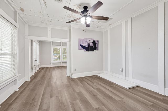 102 4th Street, Sugar Land, TX 77498