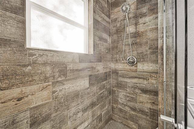 102 4th Street, Sugar Land, TX 77498