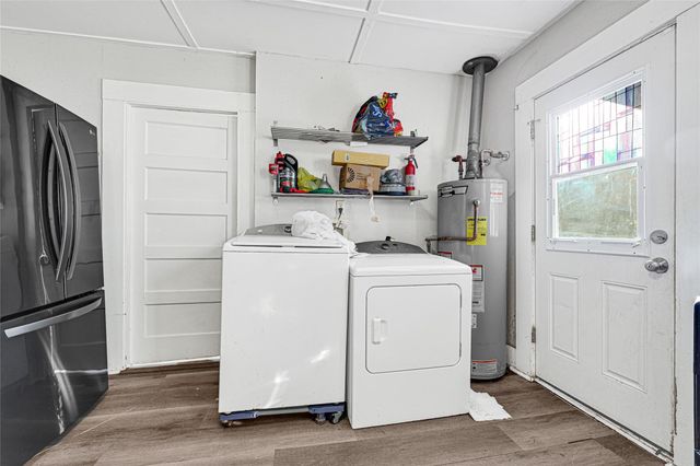 102 4th Street, Sugar Land, TX 77498