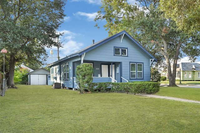 102 4th Street, Sugar Land, TX 77498