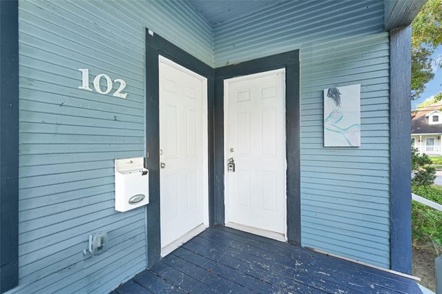 102 4th Street, Sugar Land, TX 77498