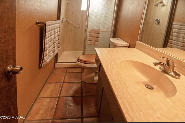 5702 N Water Line Road, Tucson, AZ 85704