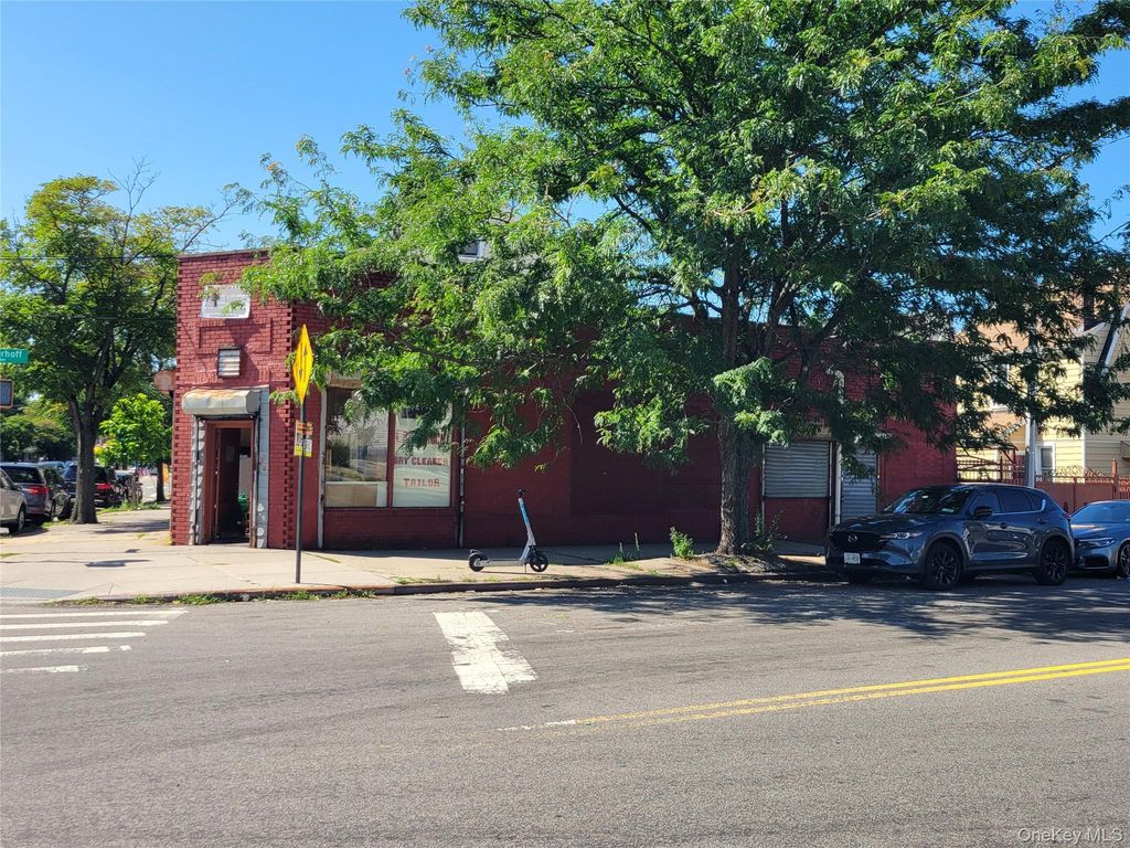 109-06 Farmers Boulevard, Saint Albans, NY 11412 — photo 3
