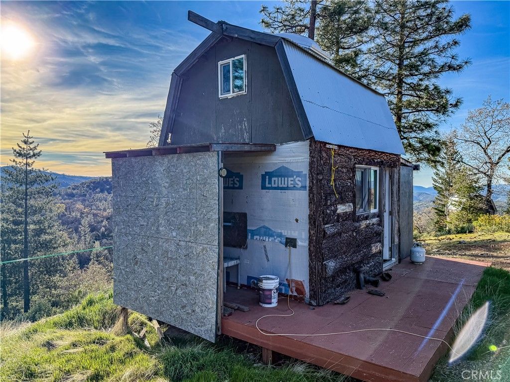 Image 28 of property listing at 5314 Wilderness View Drive, Mariposa, CA 95338