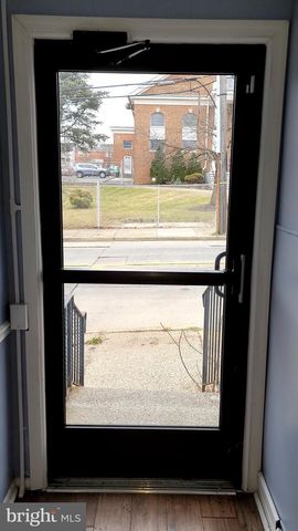 2809 RIVER RD, Camden, NJ 08105