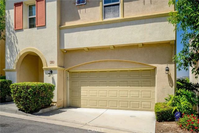 5668 Como, Woodland Hills, CA 91367