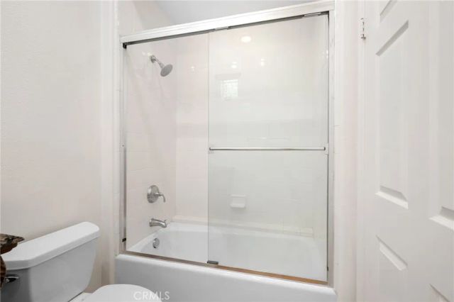 5668 Como, Woodland Hills, CA 91367