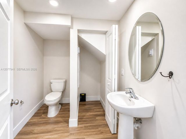403 NE 208th Terrace, Miami, FL 33179