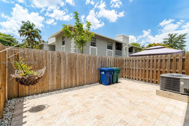 403 NE 208th Terrace, Miami, FL 33179