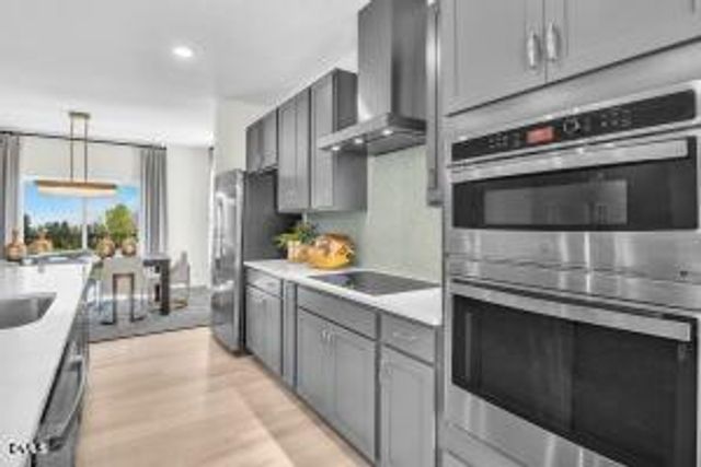 615 Hedrick Ridge Road 303, Cary, NC 27519