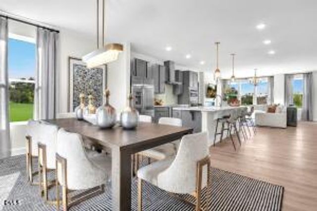 615 Hedrick Ridge Road 303, Cary, NC 27519