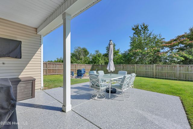 7813 Bristlecone Drive, Wilmington, NC 28411