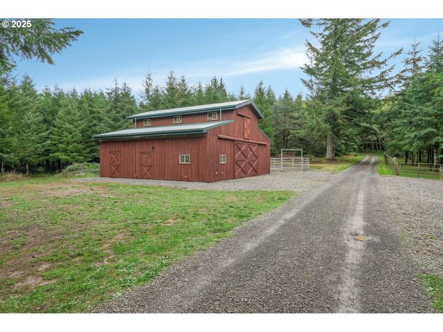67391 HOLLYWOOD Rd, Deer Island, OR 97054