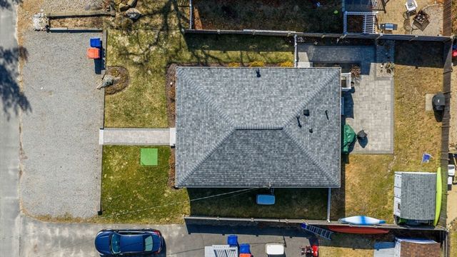 3 Hazel St, Wareham, MA 02571