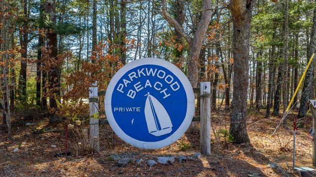 3 Hazel St, Wareham, MA 02571