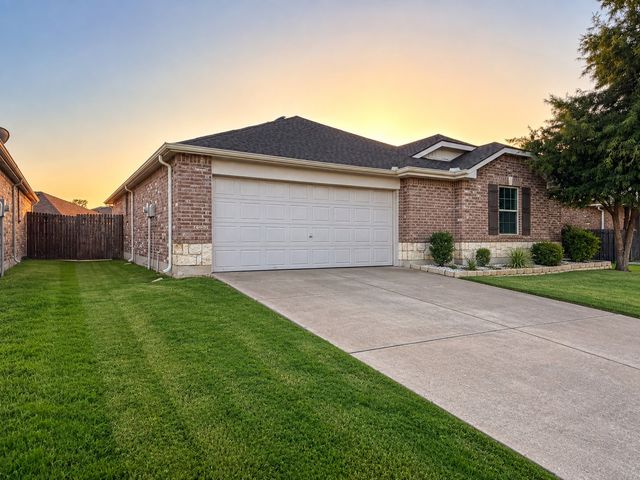 125 Abelia Drive, Fate, TX 75189