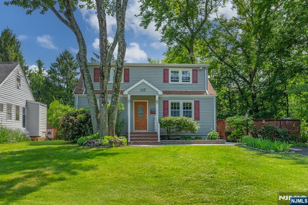 117 Midvale Avenue, Wanaque, NJ 07465
