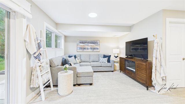 7230 Atwater Drive, Norton Shores, MI 49456