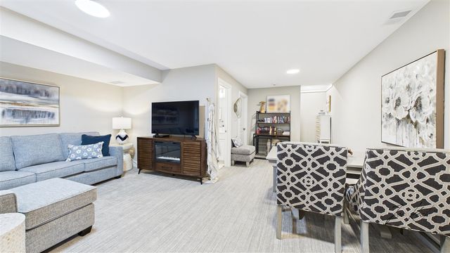 7230 Atwater Drive, Norton Shores, MI 49456