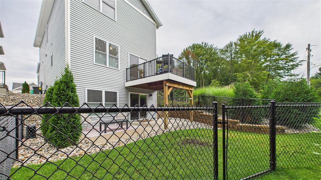 7230 Atwater Drive, Norton Shores, MI 49456