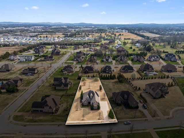 23 Morgan Ln, Lebanon, TN 37087