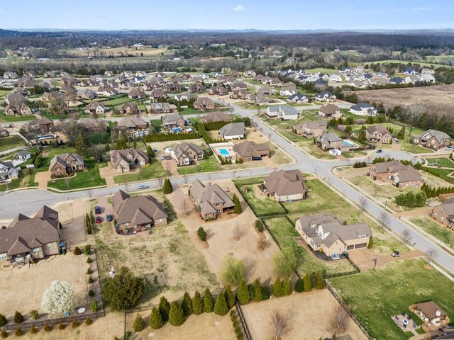 23 Morgan Ln, Lebanon, TN 37087