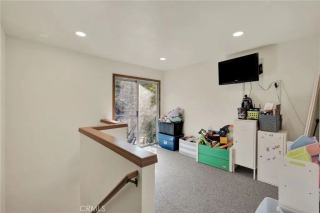 249 Cedar Lane, Sugarloaf, CA 92314