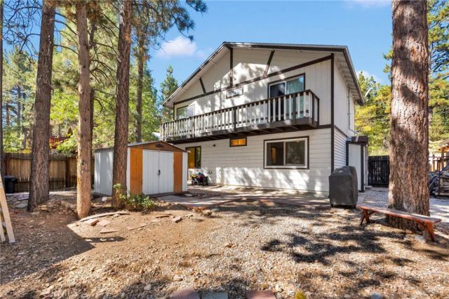 249 Cedar Lane, Sugarloaf, CA 92314