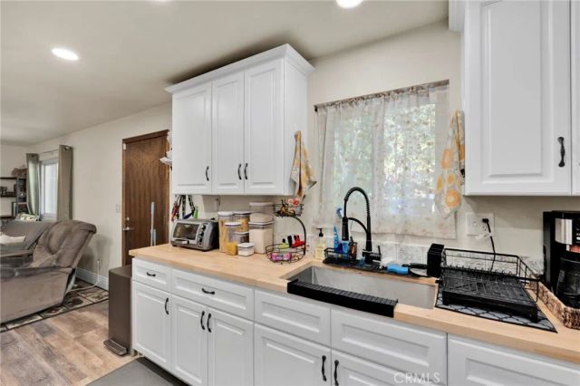 249 Cedar Lane, Sugarloaf, CA 92314