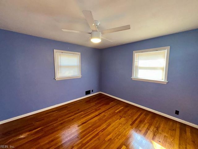 1549 Sagewood DR, Virginia Beach, VA 23455
